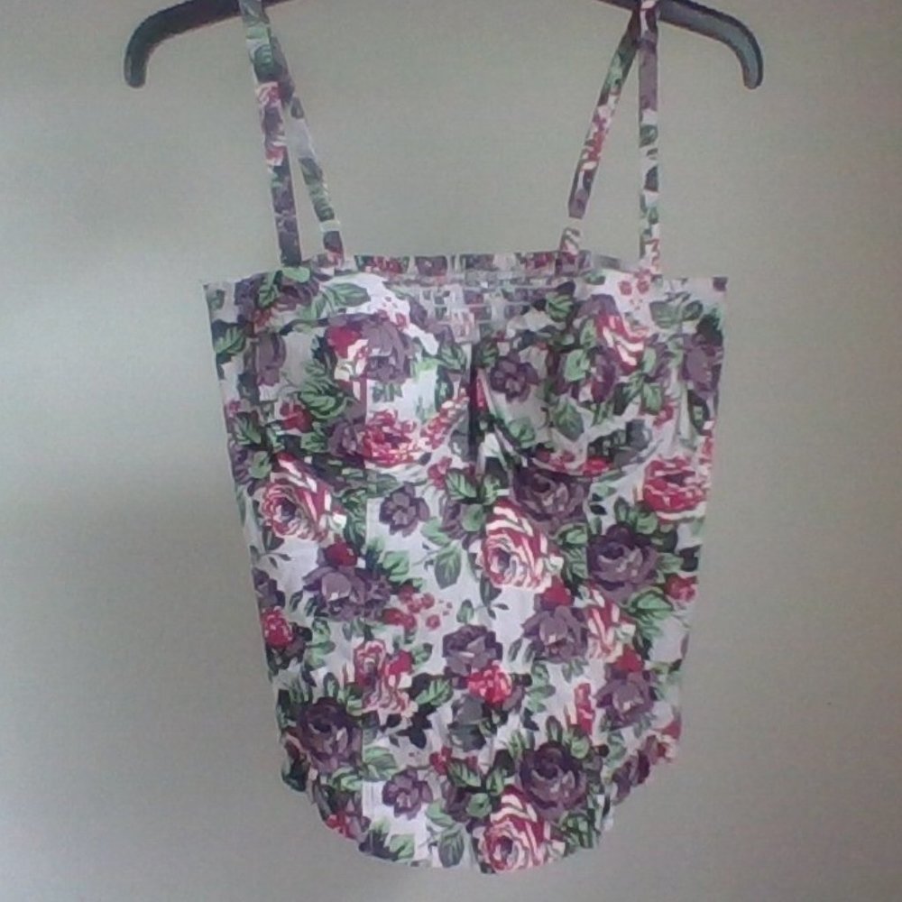 Corset size medium floral shirt